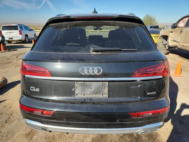 Audi Q5 Premium 45 Image 14