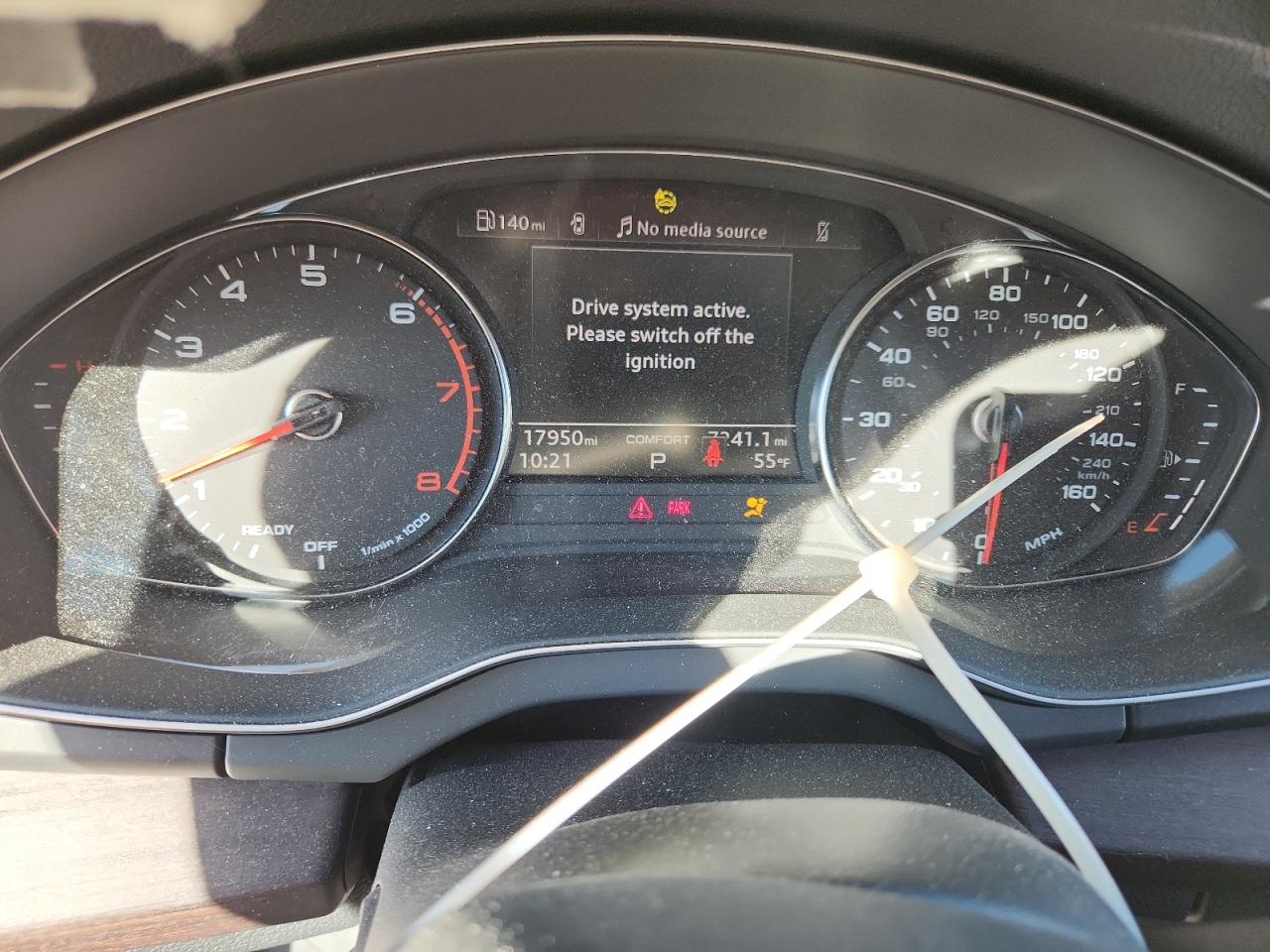 Audi Q5 Premium 45 Image 10