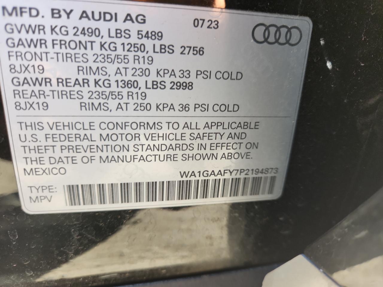 Audi Q5 Premium 45 Image 12