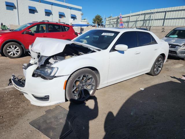  Salvage Chrysler 300