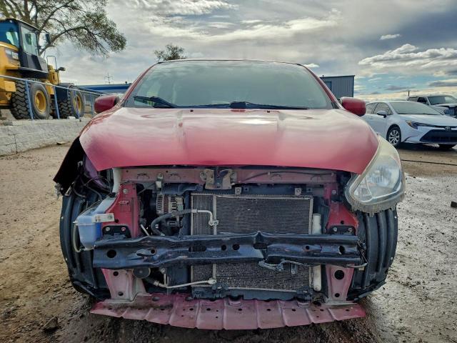 Mitsubishi Mirage Es Image 3