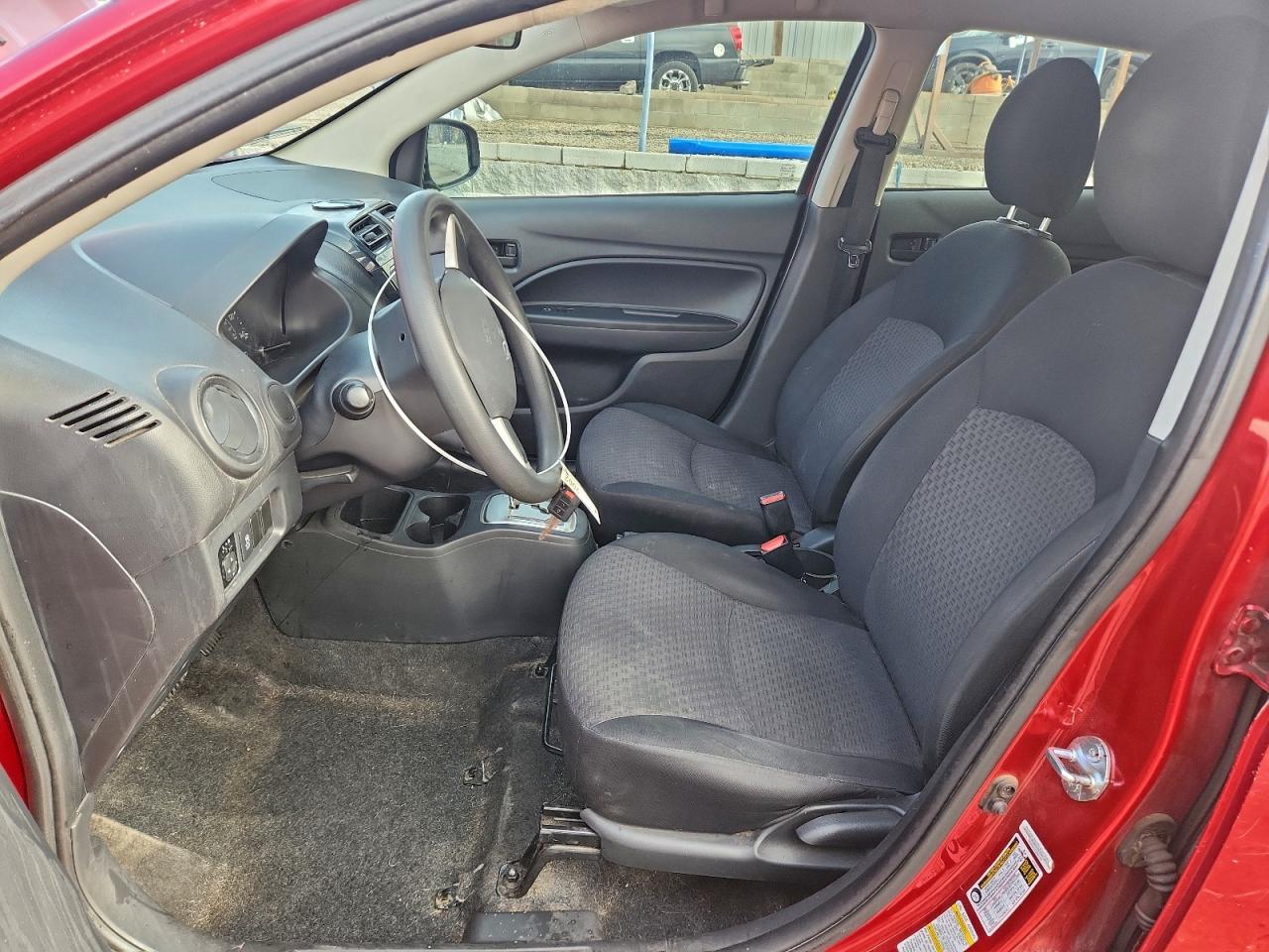 Mitsubishi Mirage Es Image 13