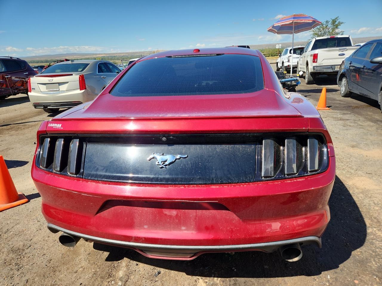 Ford Mustang Image 5