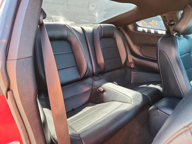 Ford Mustang Image 10