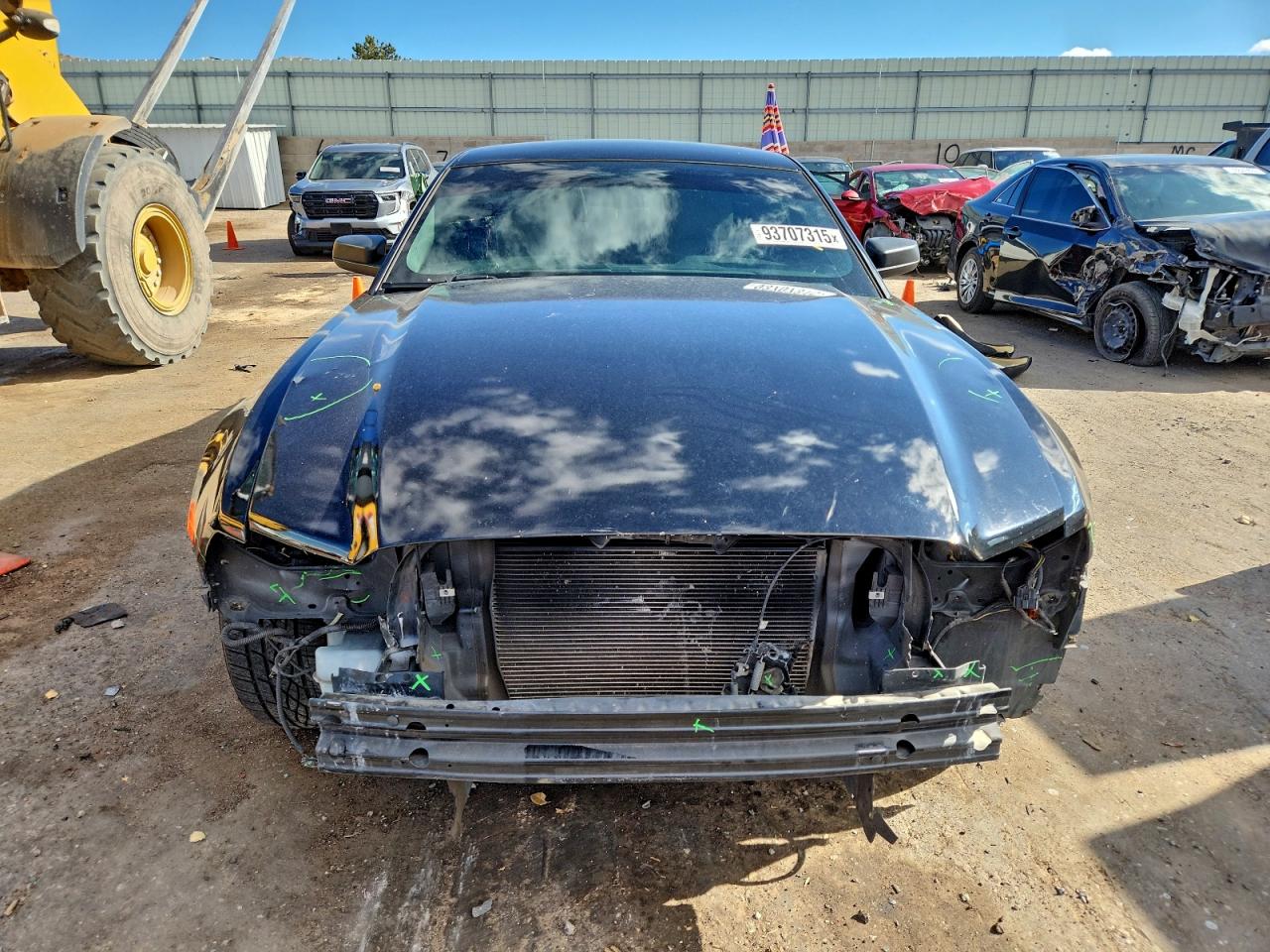 Ford Mustang Image 3