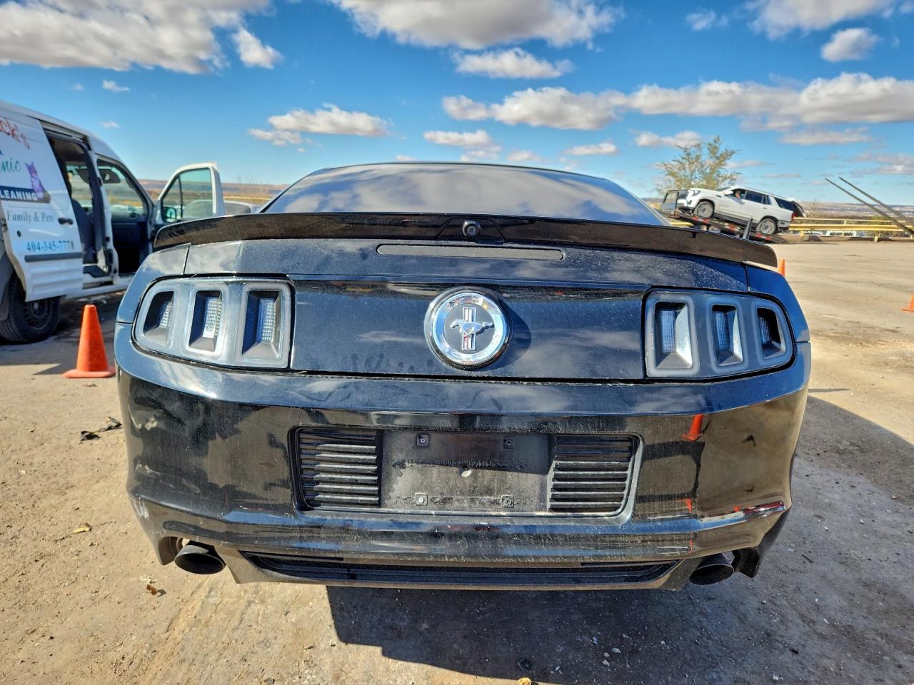 Ford Mustang Image 12