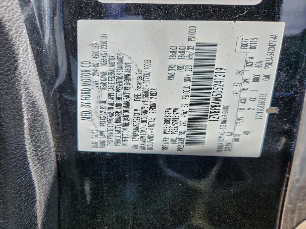 Ford Mustang Image 13