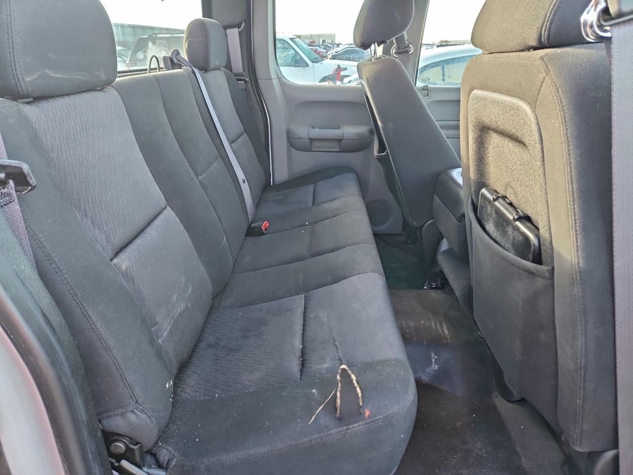 GMC Sierra C1500 Image 10