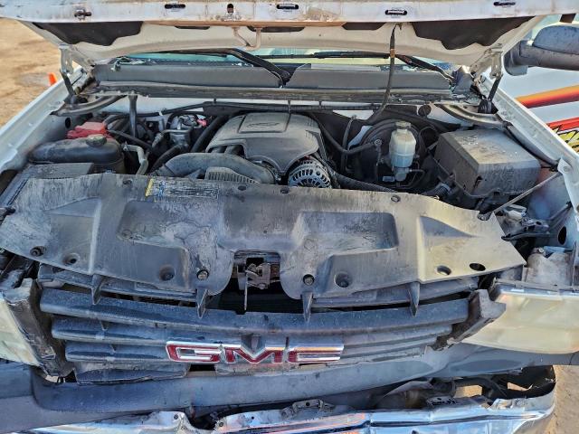 GMC Sierra C1500 Image 9