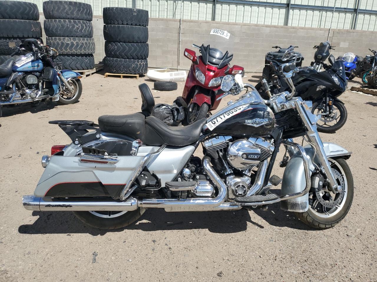 Harley-Davidson Fl Road King Image 1