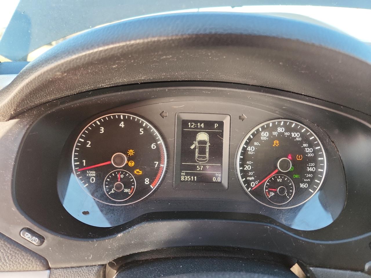 Volkswagen Jetta Gli Image 11