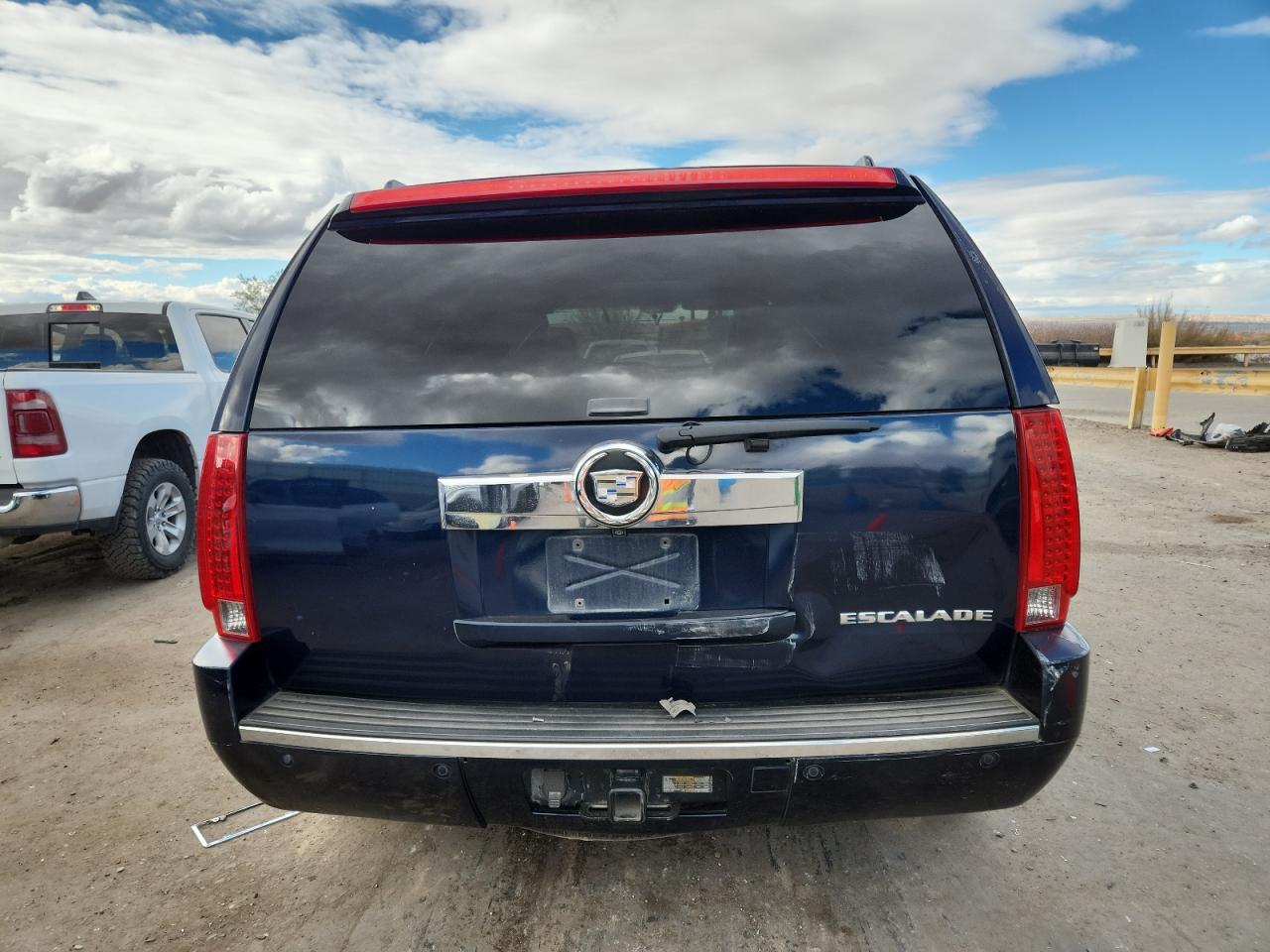 Cadillac Escalade Luxury Image 5