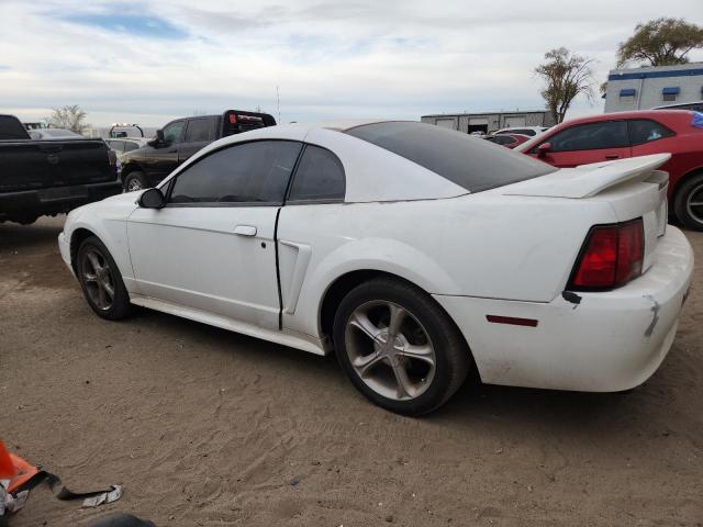 Ford Mustang Image 2