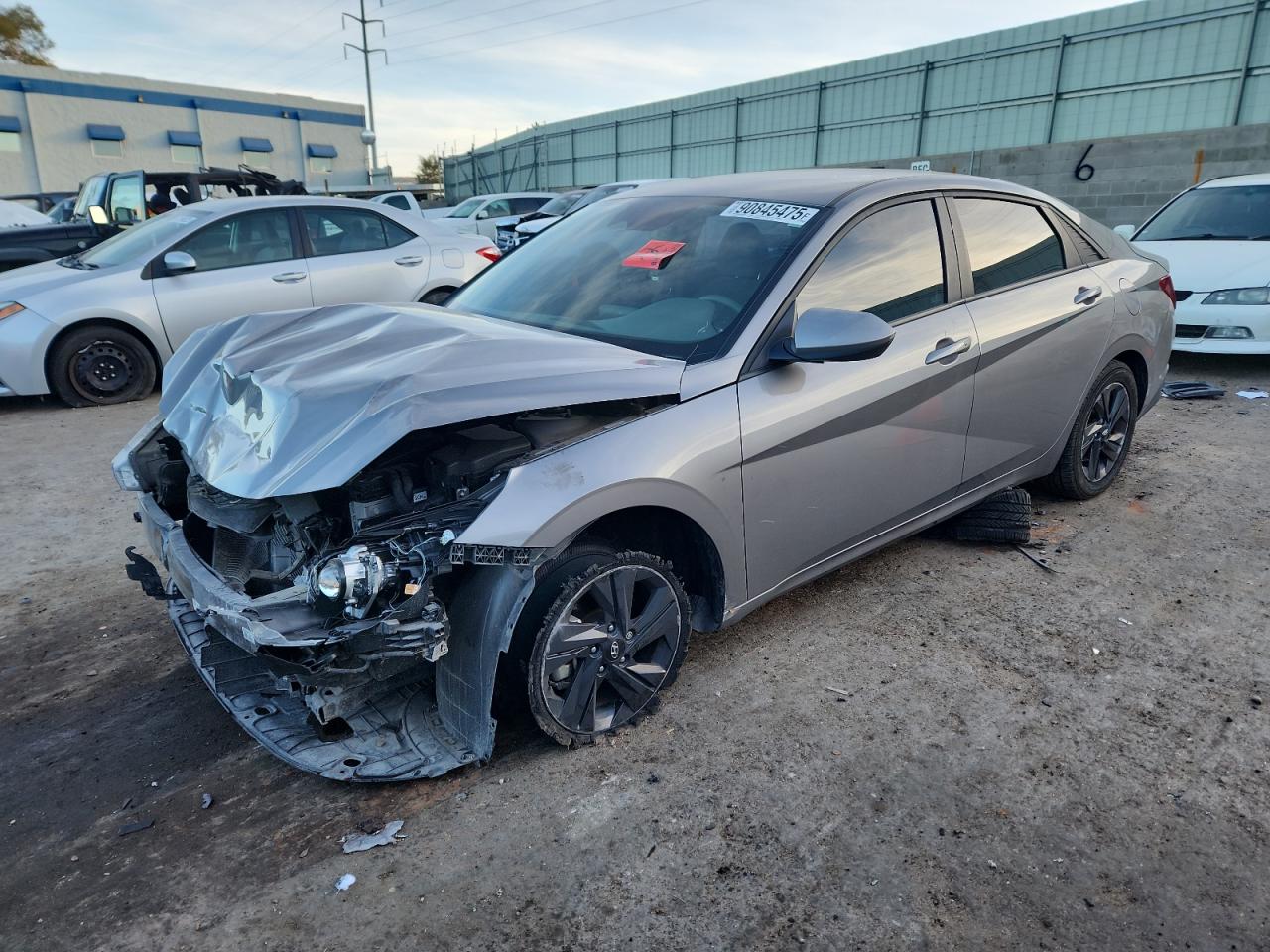 Hyundai ELANTRA Sel Image 1