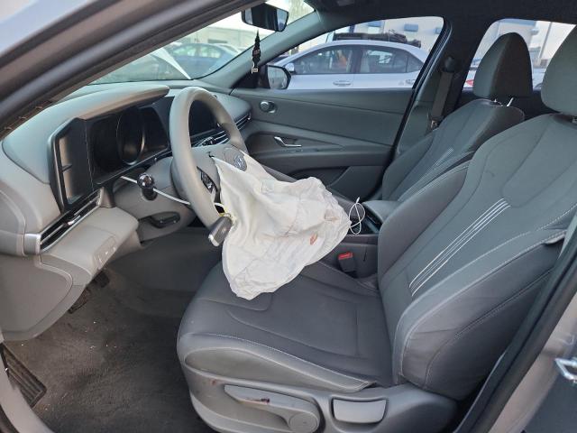 Hyundai ELANTRA Sel Image 7