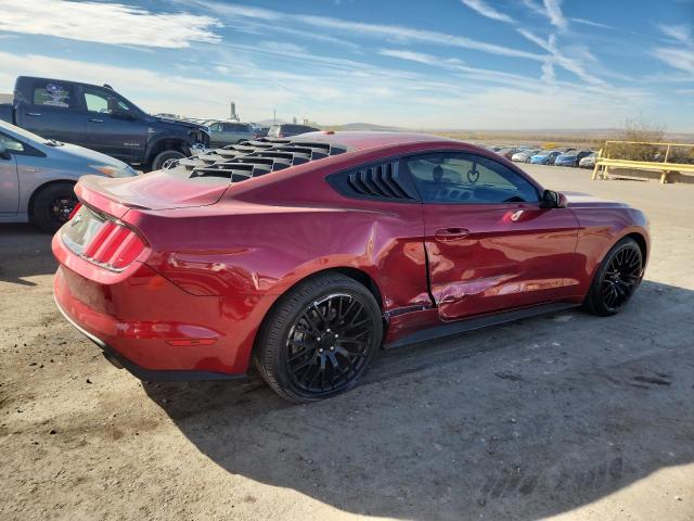 Ford Mustang Image 2