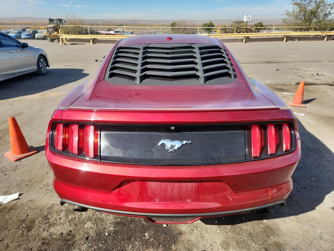 Ford Mustang Image 7
