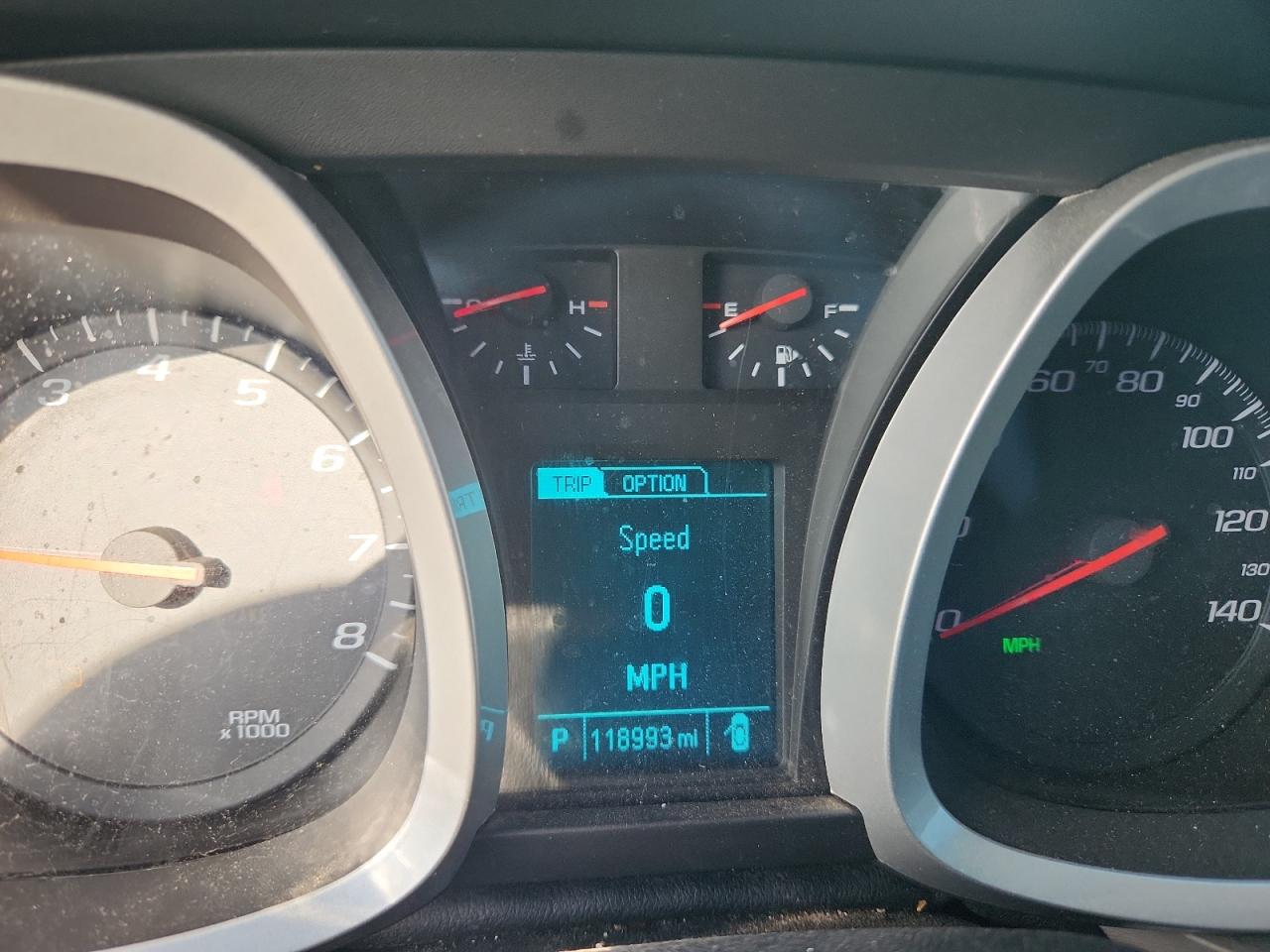 Chevrolet Equinox Ls Image 12