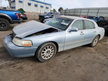  Salvage Lincoln Towncar