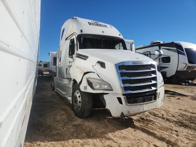  Salvage Freightliner Cascadia 1