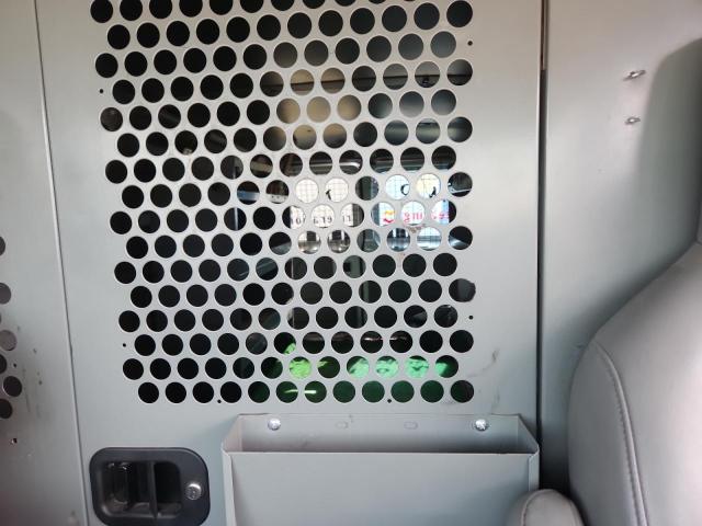 Ford Econoline E150 Van Image 11