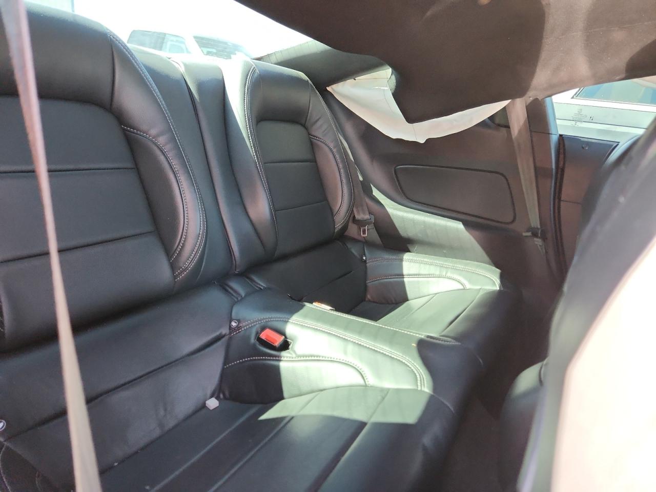 Ford Mustang Gt Image 7