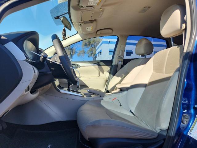 Nissan Sentra S Image 6