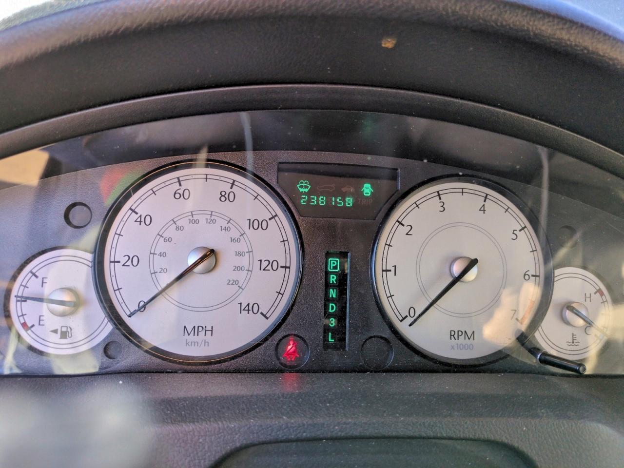 Chrysler 300 Touring Image 12