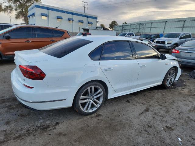 Volkswagen Passat S Image 2