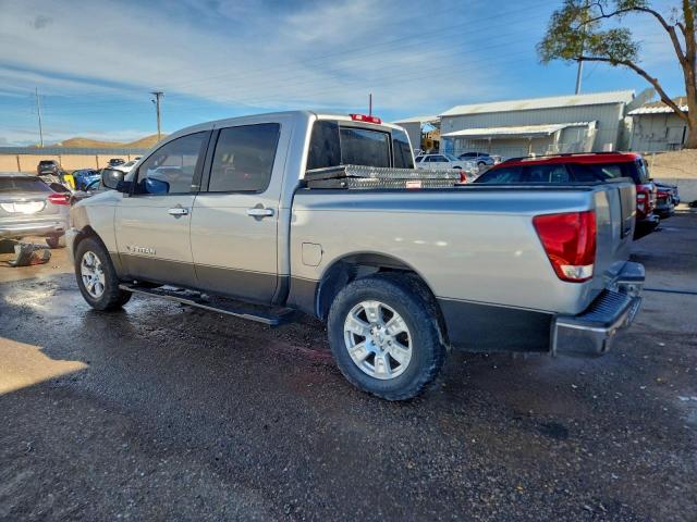 Nissan Titan Xe Image 2