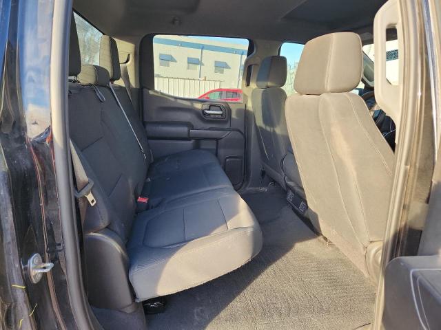 Chevrolet Silverado C1500 Custom Image 13