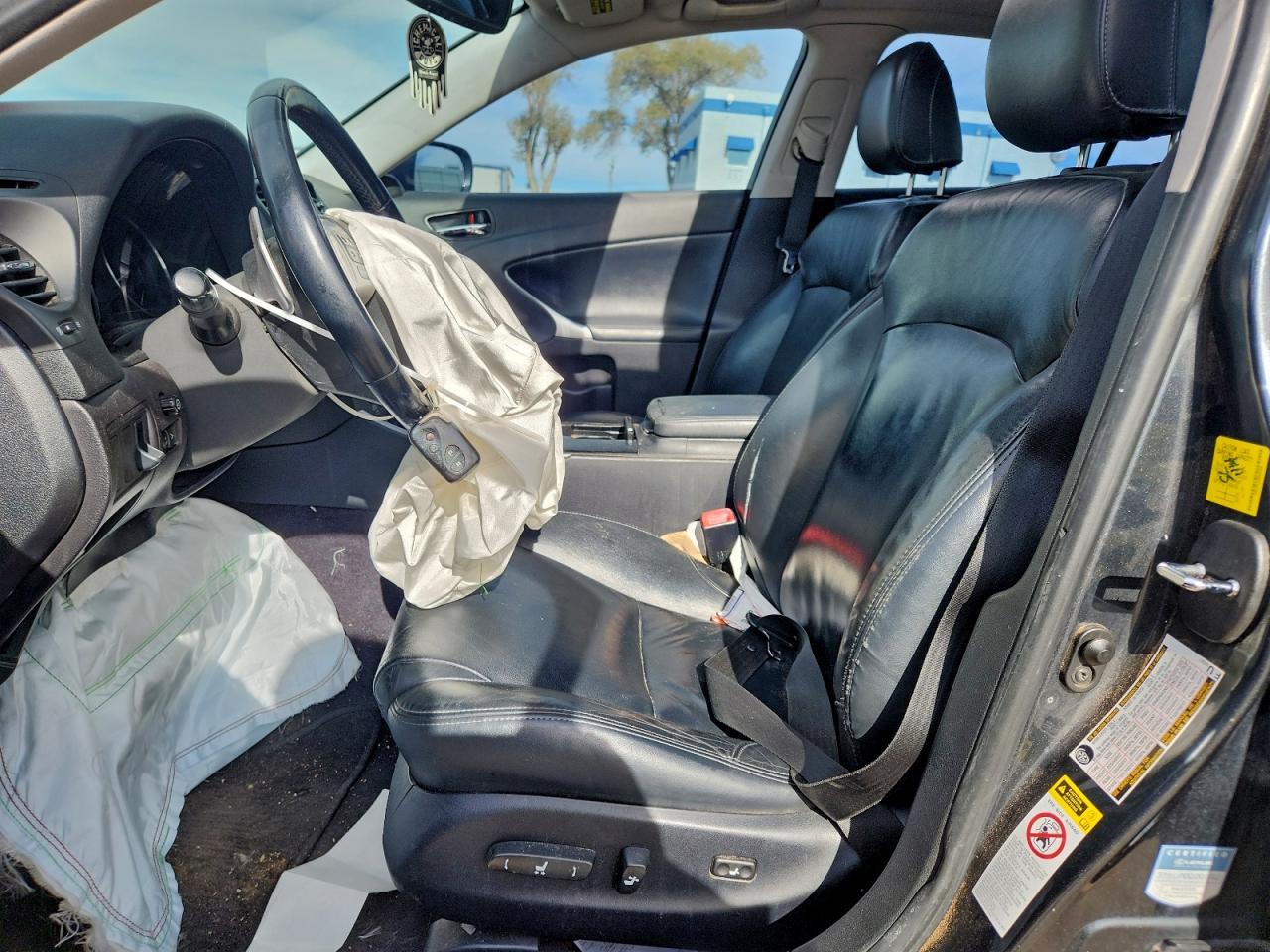 Lexus Is 250 Image 4