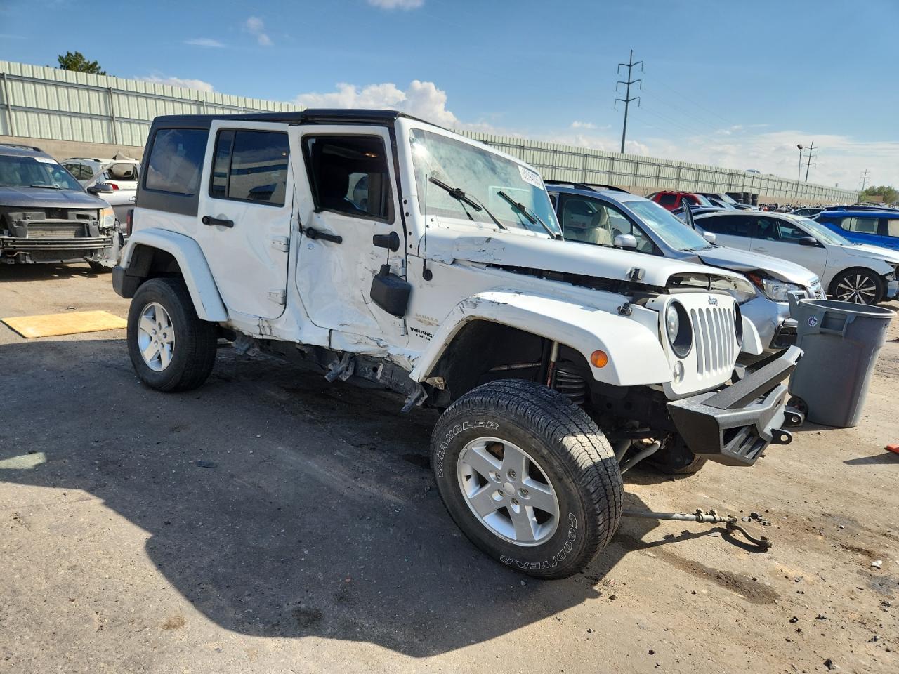 Jeep Wrangler Sahara Image 4