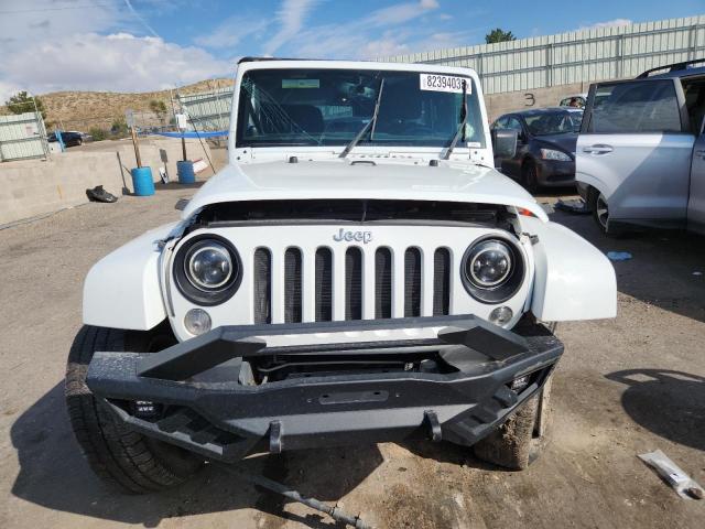 Jeep Wrangler Sahara Image 13