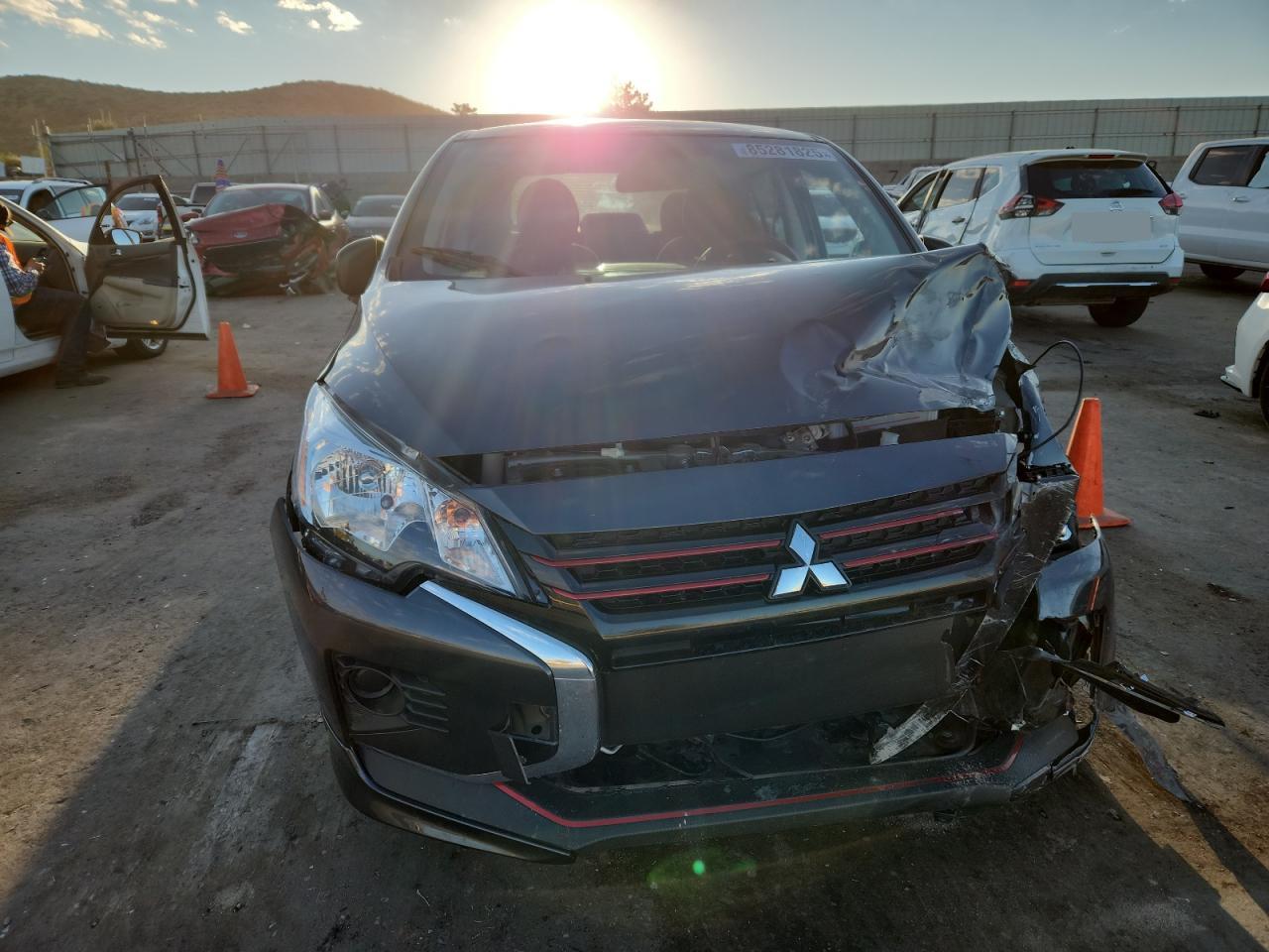 Mitsubishi Mirage G4 Es Image 6