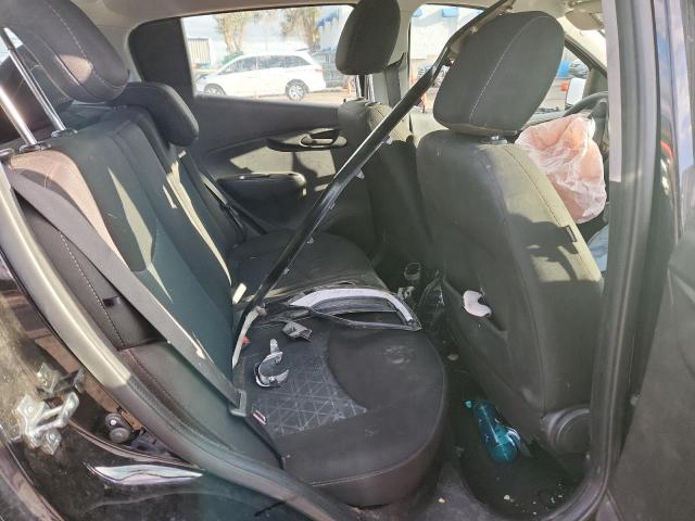 Chevrolet Spark 1lt Image 12