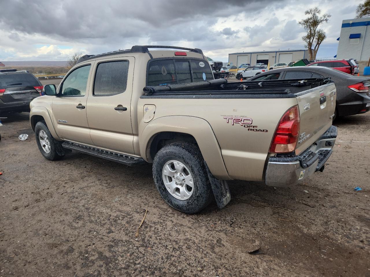 Toyota Tacoma Double Cab Image 8