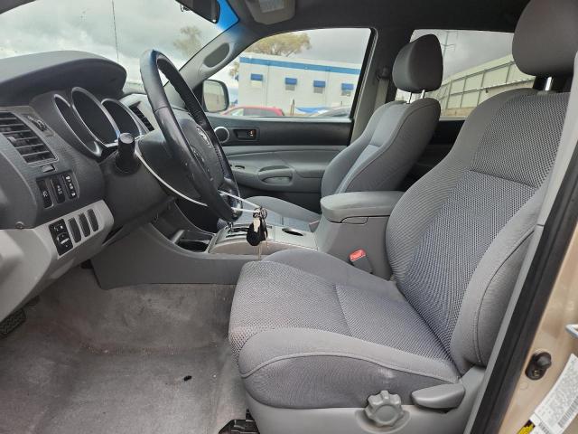 Toyota Tacoma Double Cab Image 12