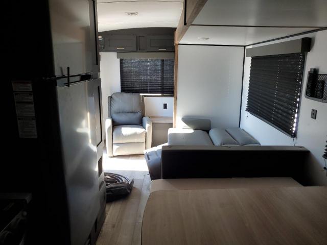 Keystone Trailer Image 4