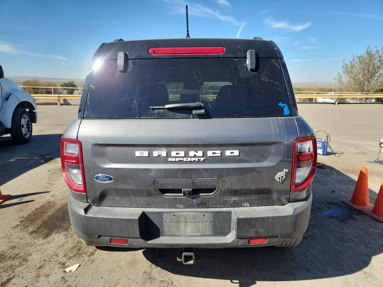 Ford Bronco Outer Banks Image 4