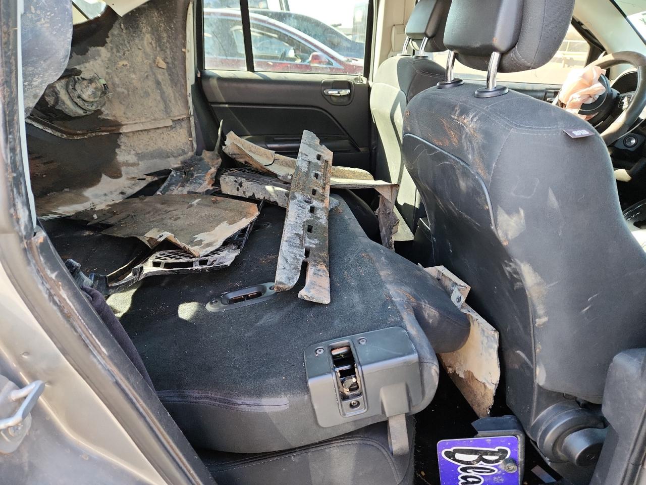 Jeep Compass Sport Image 12