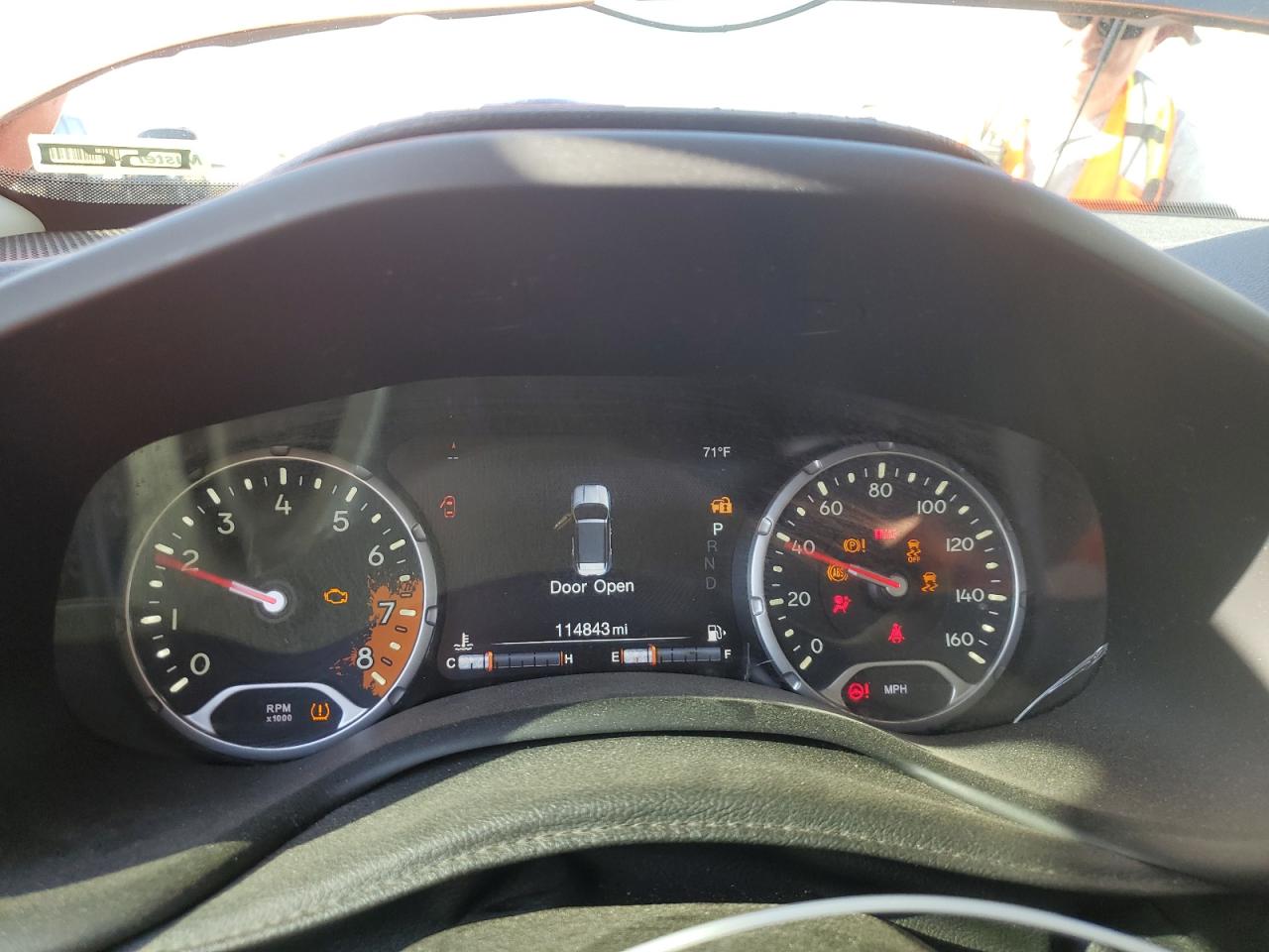 Jeep Renegade Trailhawk Image 14