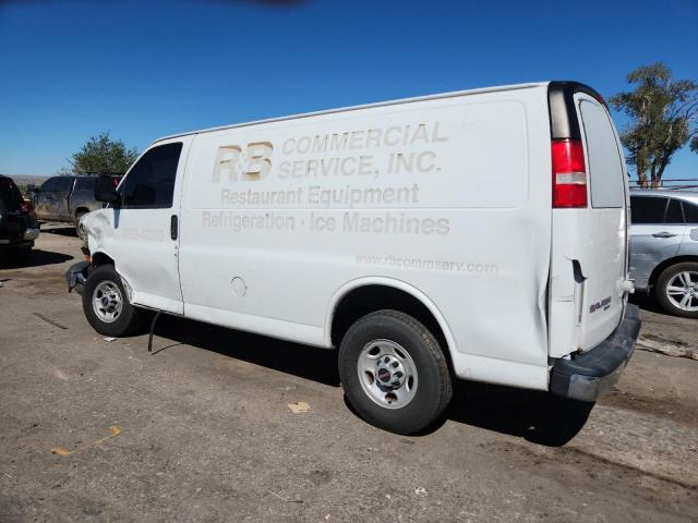GMC Savana G2500 Image 2