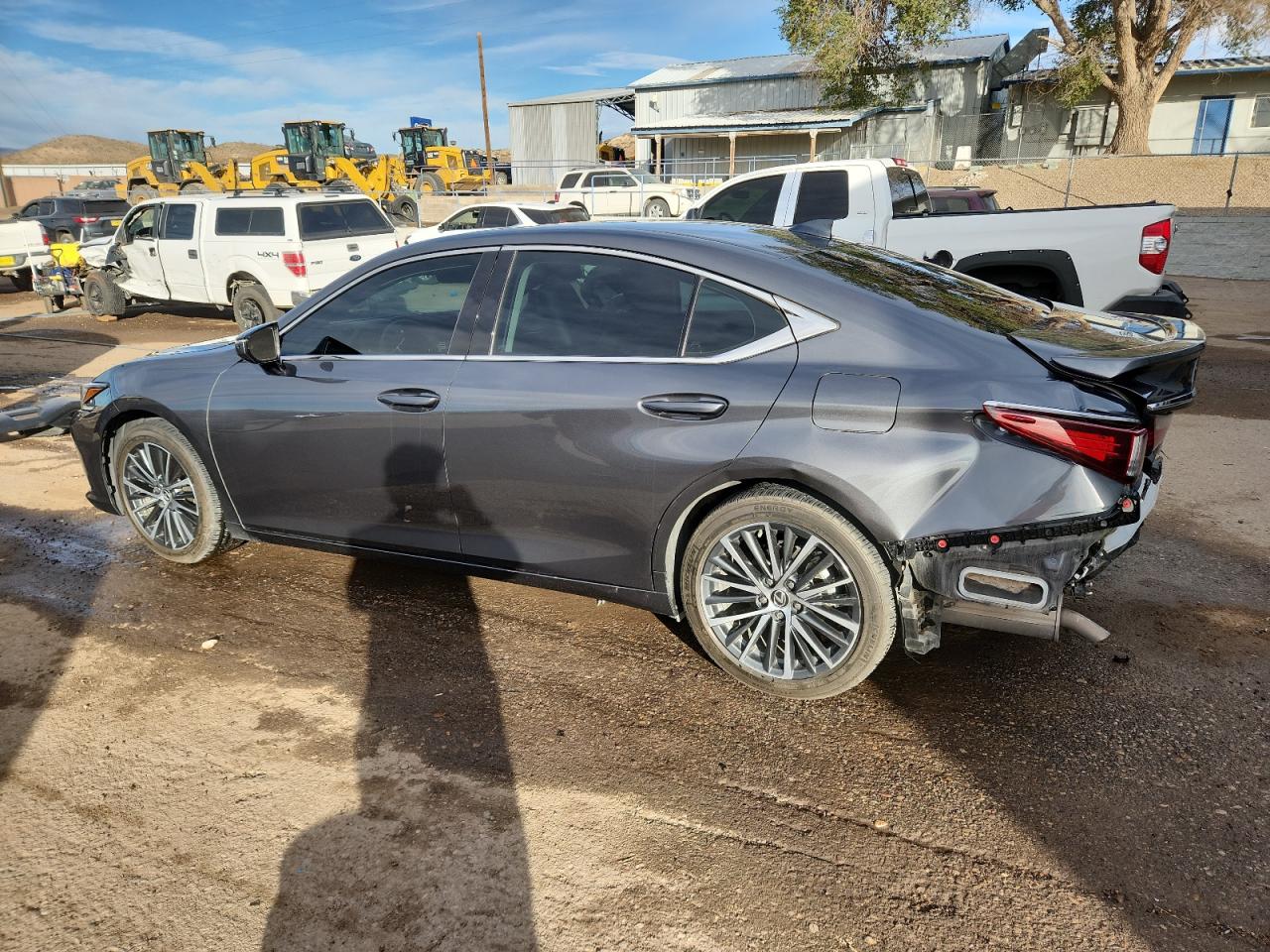 Lexus Es 300h Base Image 7
