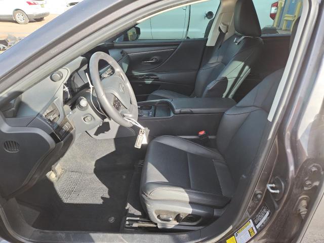 Lexus Es 300h Base Image 3