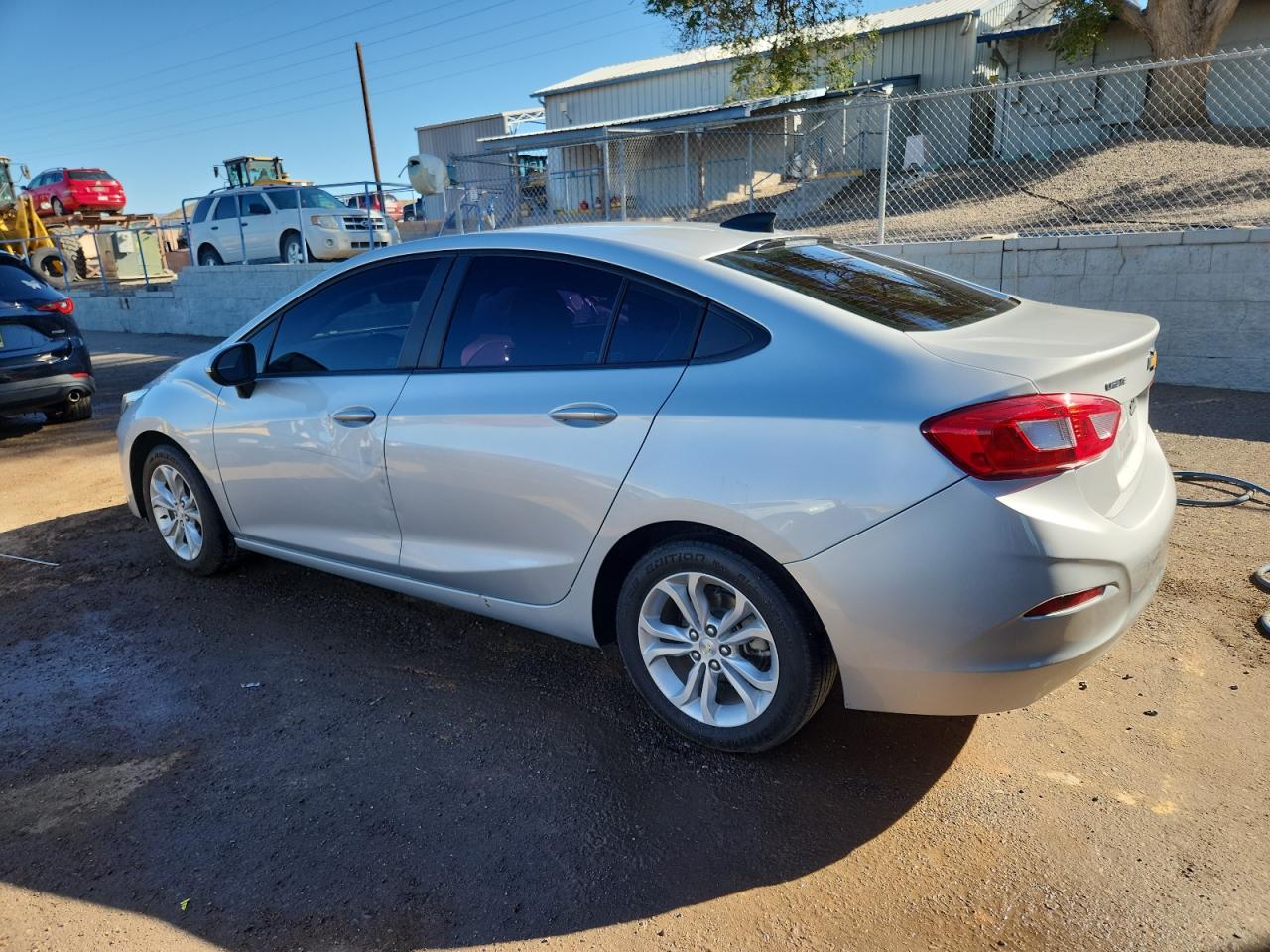Chevrolet Cruze Ls Image 12