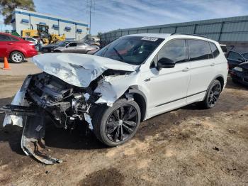  Salvage Volkswagen Tiguan