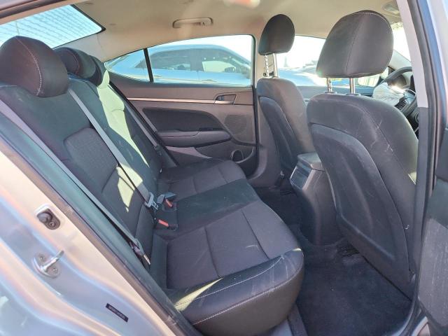 Hyundai ELANTRA Sel Image 8