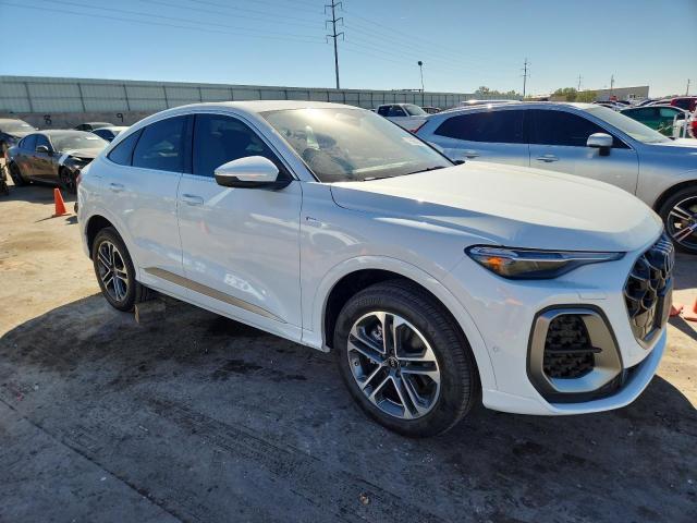 Audi Q5 Sportback Premium Plus Image 10