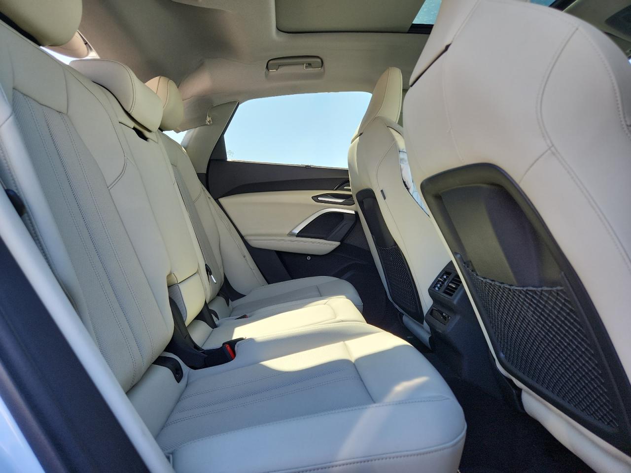 Audi Q5 Sportback Premium Plus Image 11